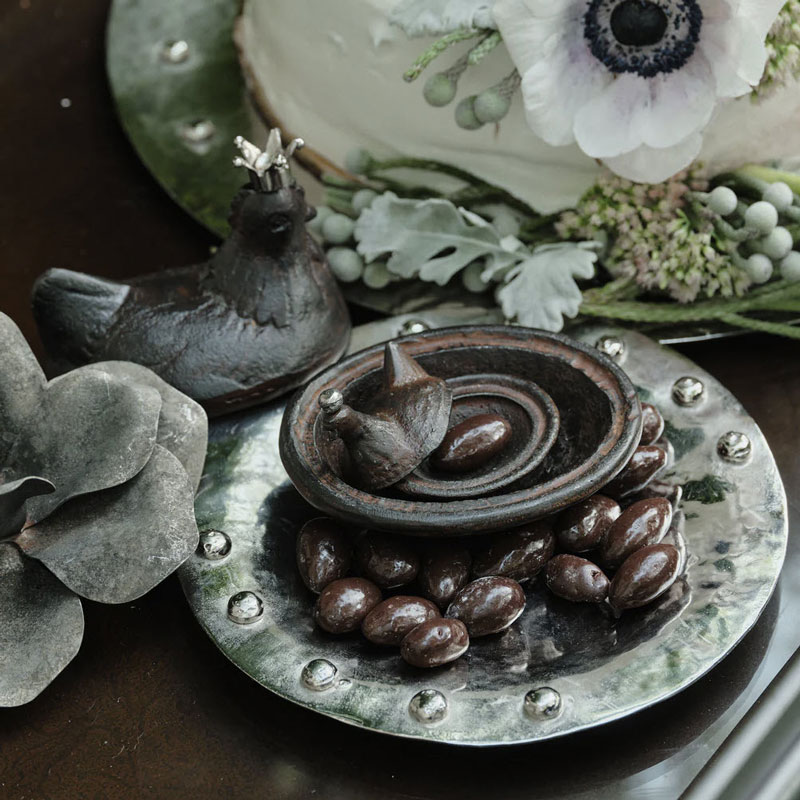 Jan Barboglio Polla y Pollita Nesting Boxes