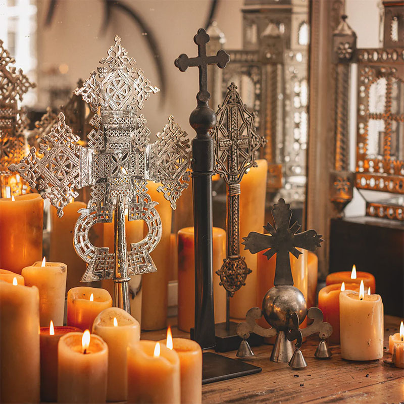 Jan Barboglio Cruz Processional Cross, Nickel Finish