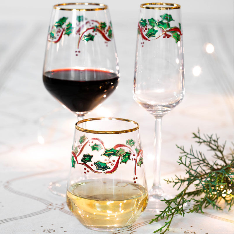 Vietri Holly Stemmed Wine Glass