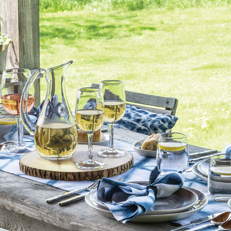 Simon Pearce Woodstock White Wine Glass