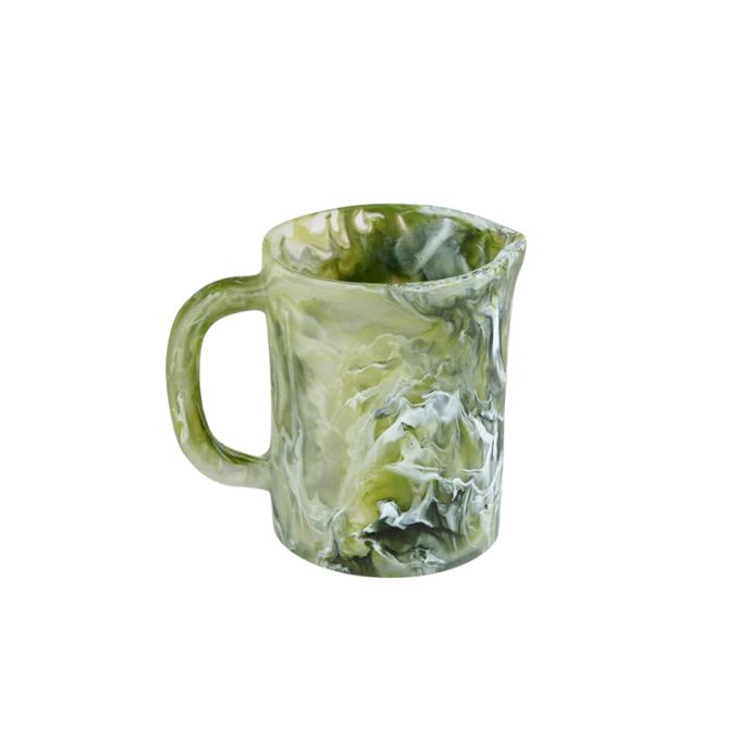 Nashi Arila Jug, Forest