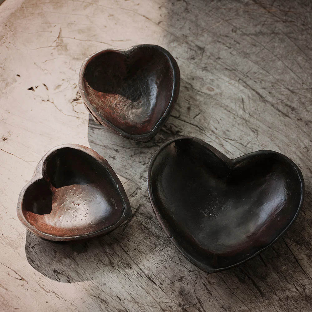 Jan Barboglio Amorzote Corazon Large Heart Dish