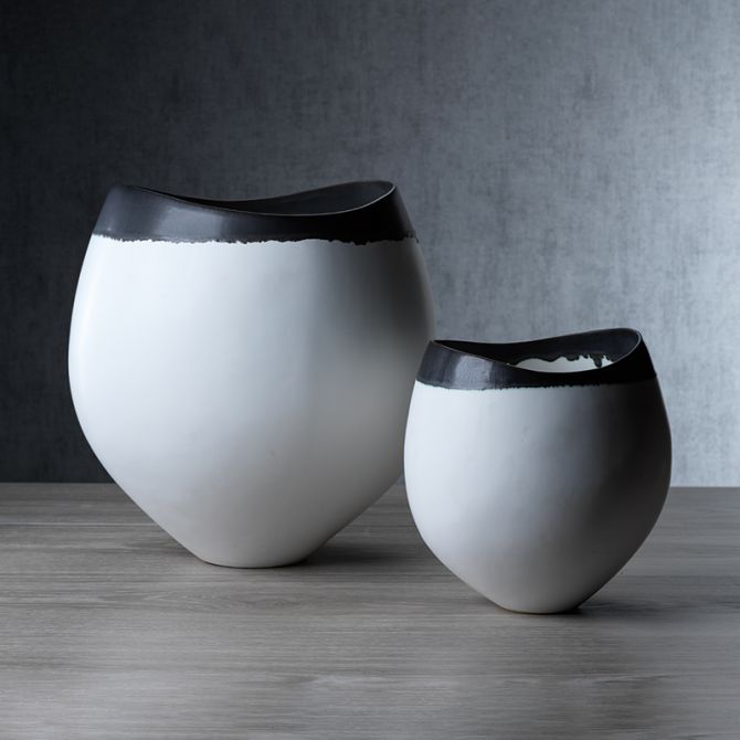 Zodax Trento White Eclipse Vase with Black Volcanic Rim