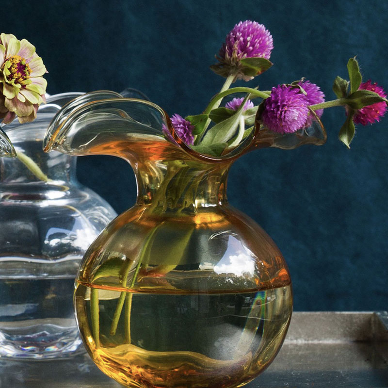 Vietri Hibiscus Glass Amber Vase, Bud