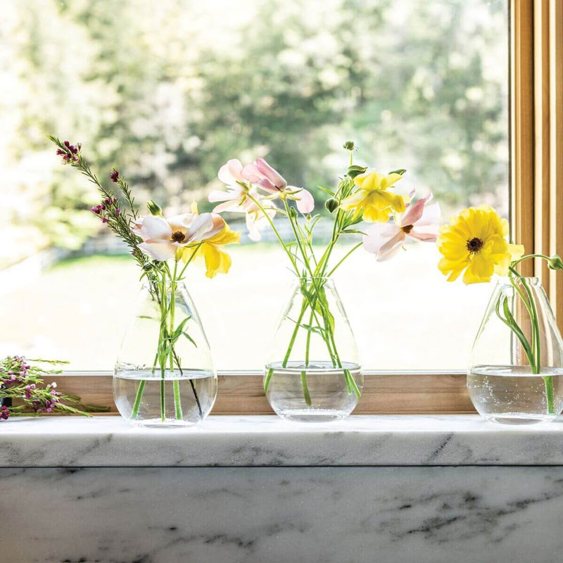 Simon Pearce Woodstock Bud Vase