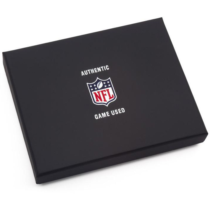 Tokens & Icons Kansas City Chiefs Game Used Uniform Wallet