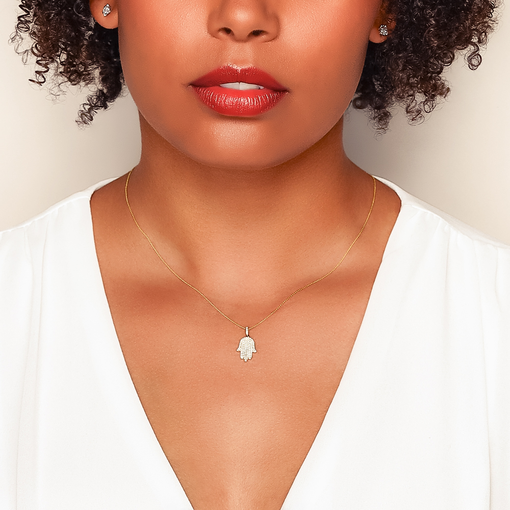 Diamond Pavé Hamsa Pendant in Yellow Gold