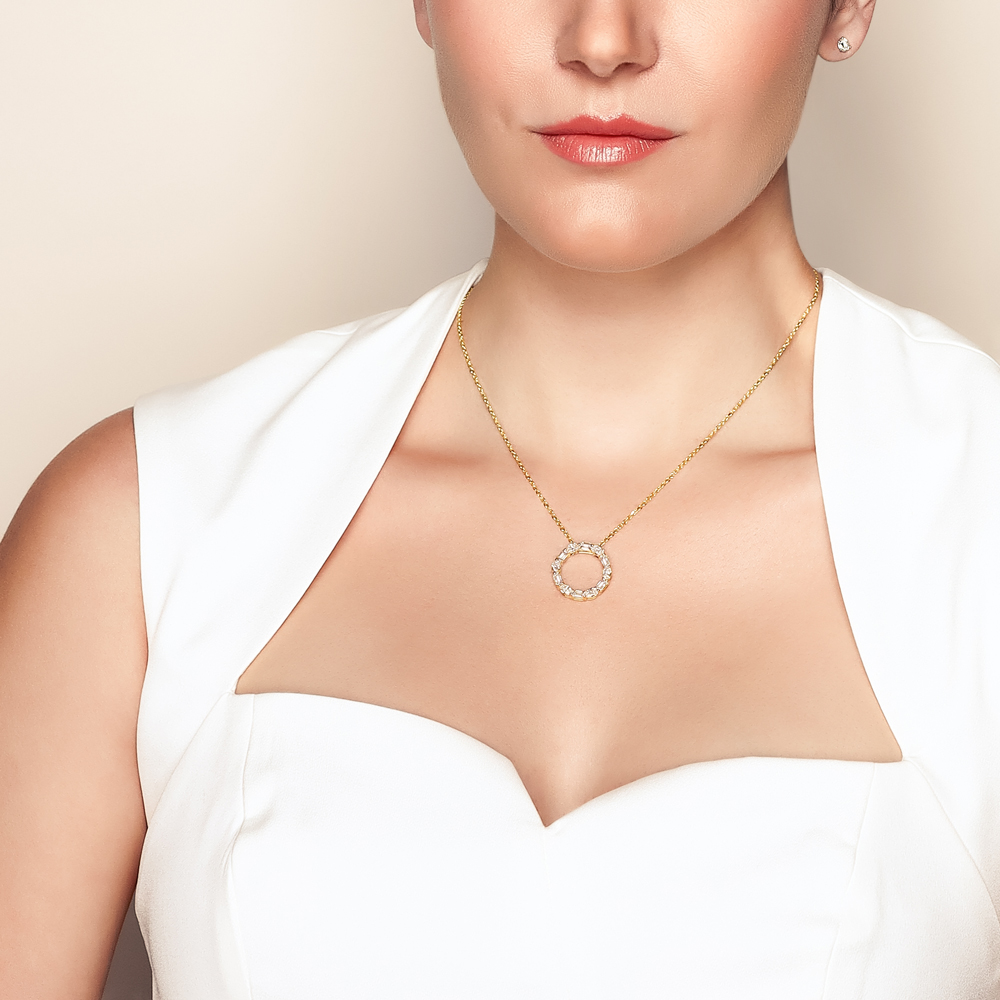 J.B. Star Oval & Emerald Cut Diamond Open Circle Pendant in Yellow Gold, 18