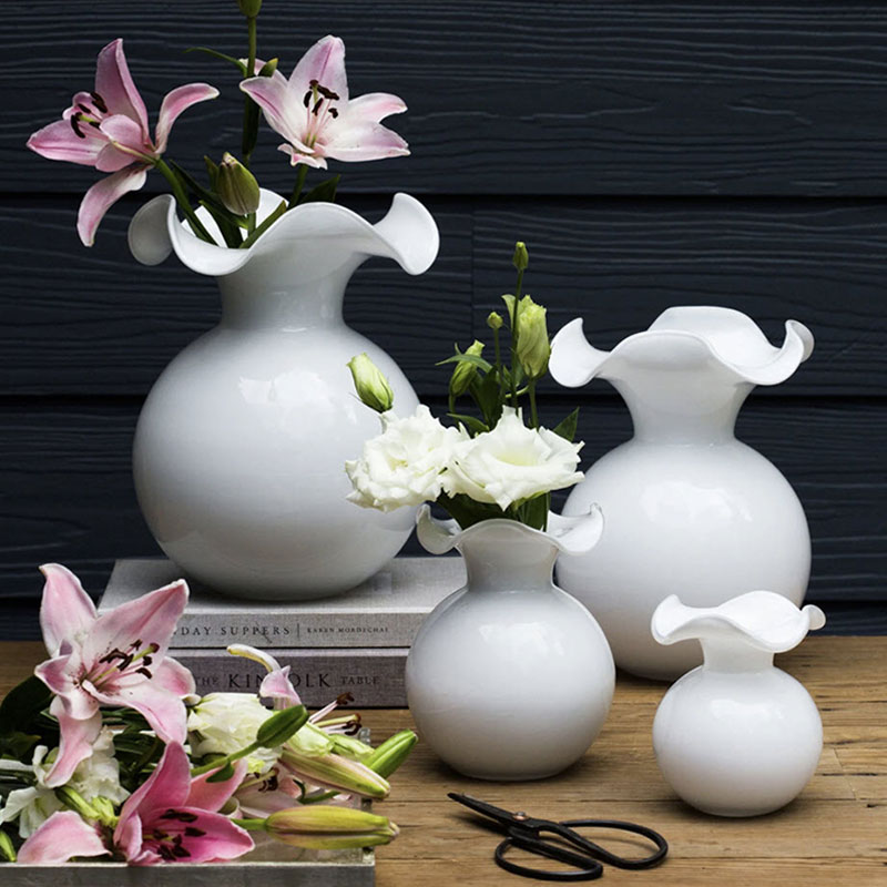 Vietri Hibiscus Glass White Vase, Small