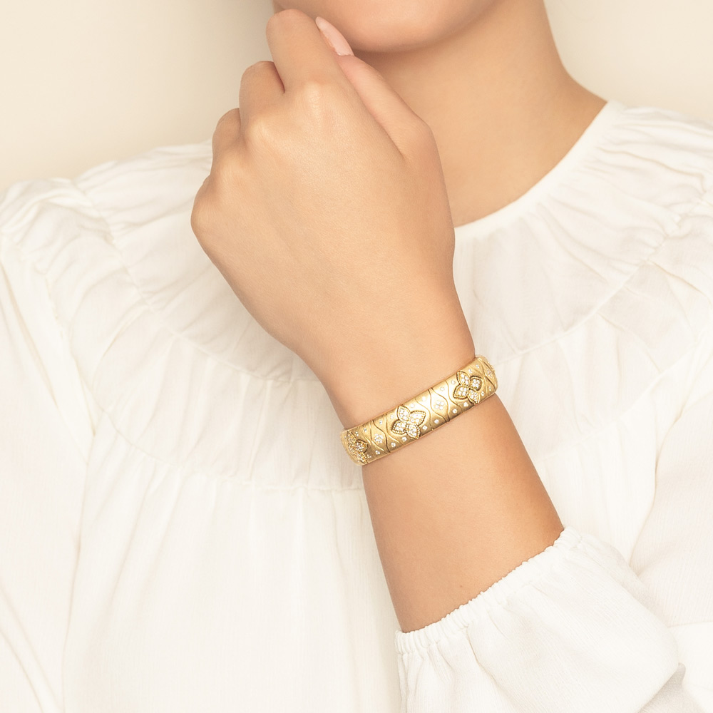 Roberto Coin Royal Princess Flower Diamond Satin Medium Cuff Bracelet in Yellow Gold