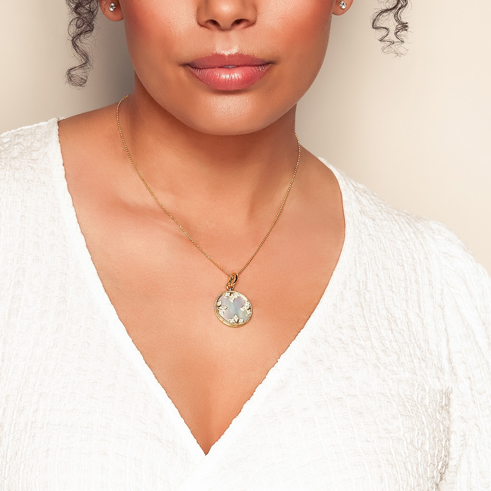 Roberto Coin Mother of Pearl & Diamond Flower Pattern Pendant in Yellow Gold, 18