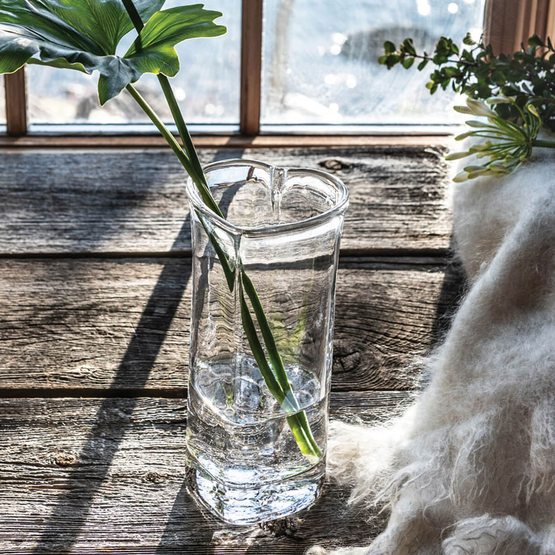 Simon Pearce Highgate Heart Vase