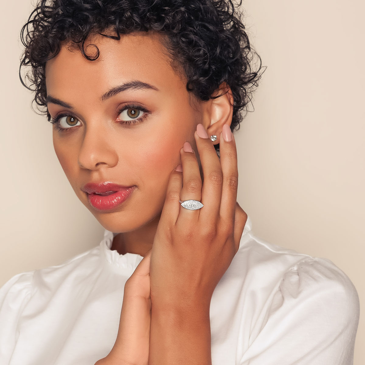 Diamond Pavé Marquise East-West Ring in Platinum