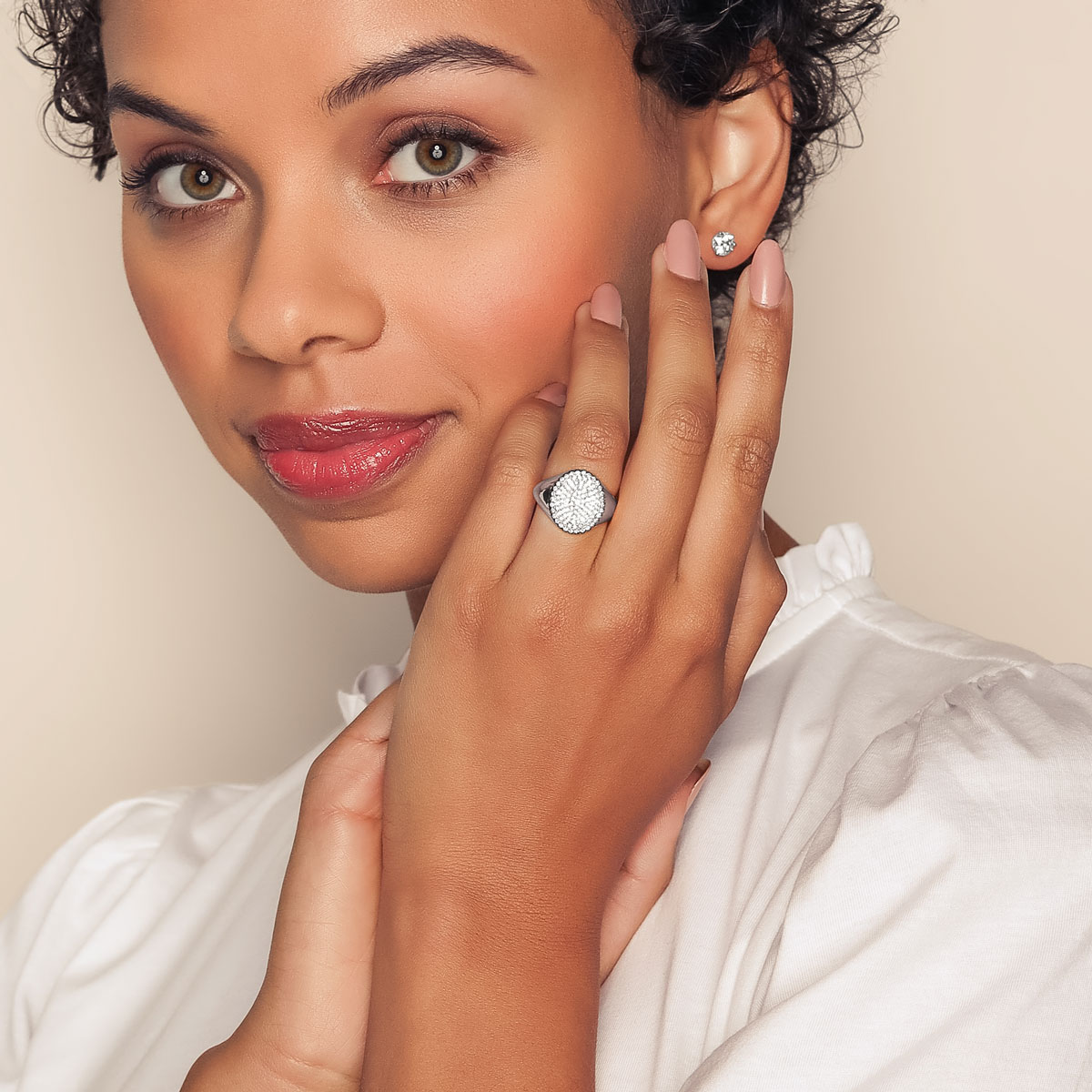 Diamond Pavé Oval Ring in Platinum