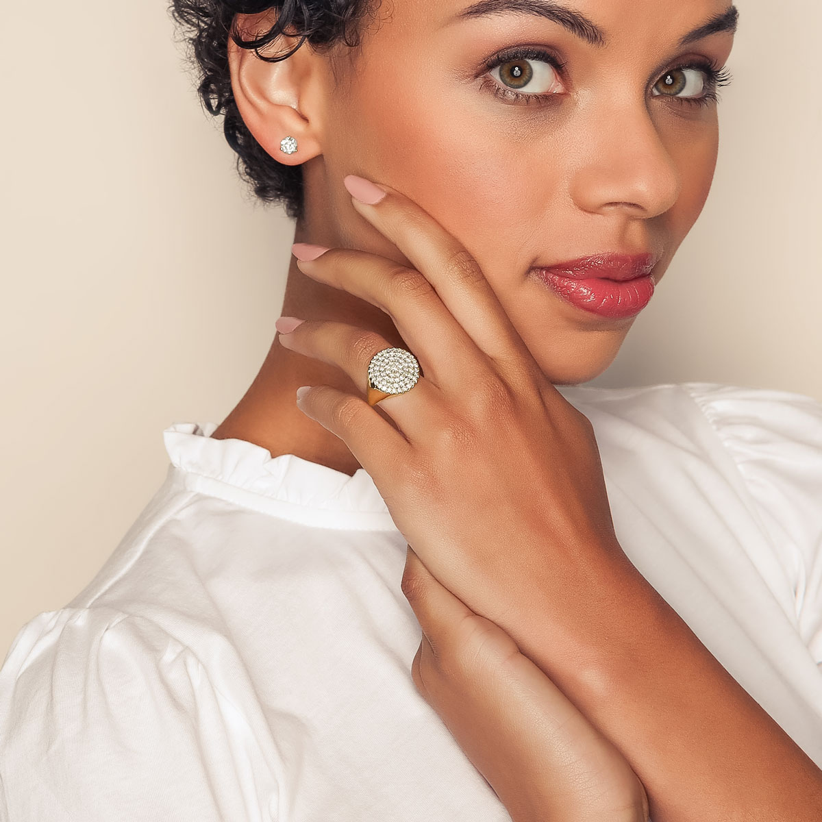 Diamond Pavé Round Ring in Yellow Gold