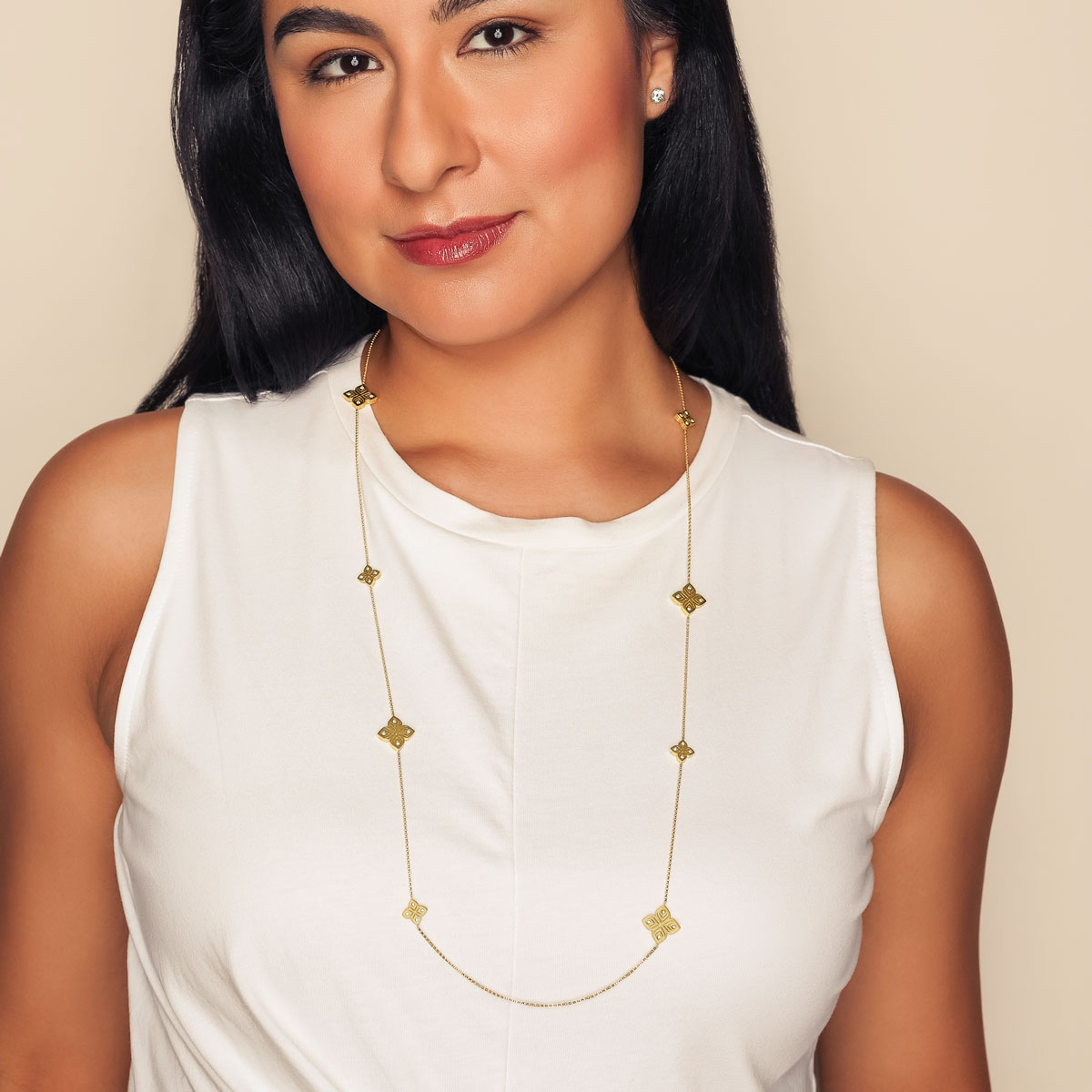 Roberto Coin Arabesque Diamond Flower Station Necklace in Yellow Gold, 34