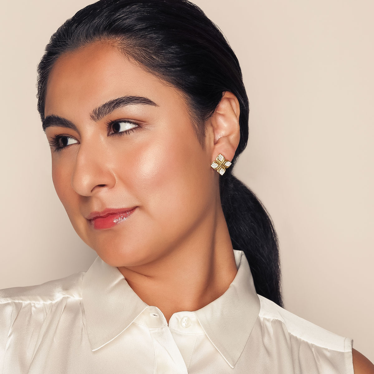 Roberto Coin Arabesque Diamond Pav Flower Stud Earrings in Yellow Gold