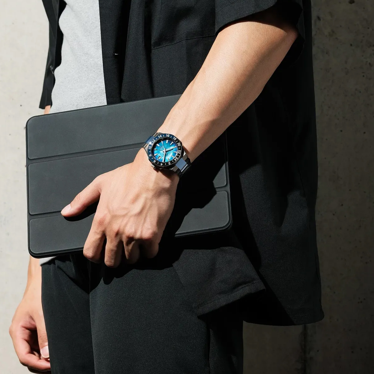 Citizen Series8 880 GMT 41mm Men's Watch, Blue Dial