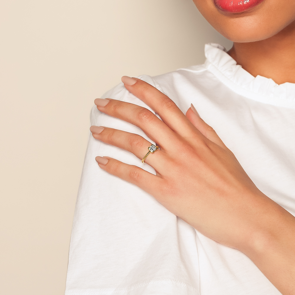 Radiant Diamond Split Bezel Solitaire Engagement Ring in Yellow Gold