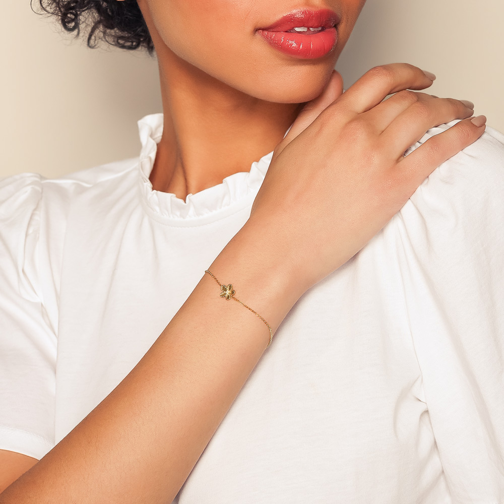 Roberto Coin Jasmine Yellow Gold Flower Bracelet with Diamond Accent, 7