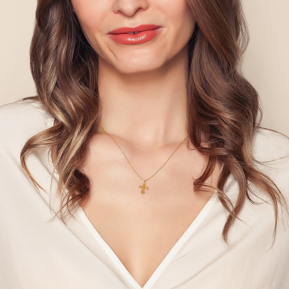 Gurhan Hammered Yellow Gold Tapered Cross Pendant, 18