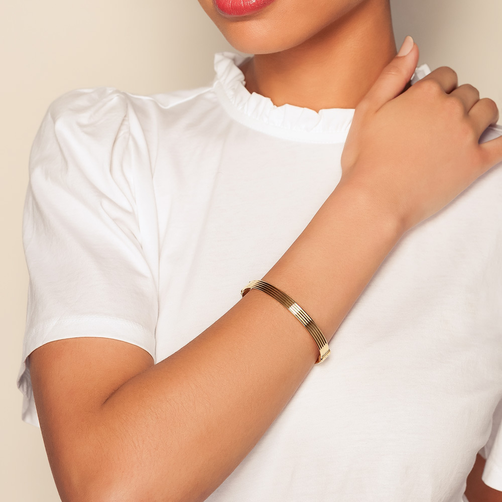 Yellow Gold Fluted Bangle Bracelet