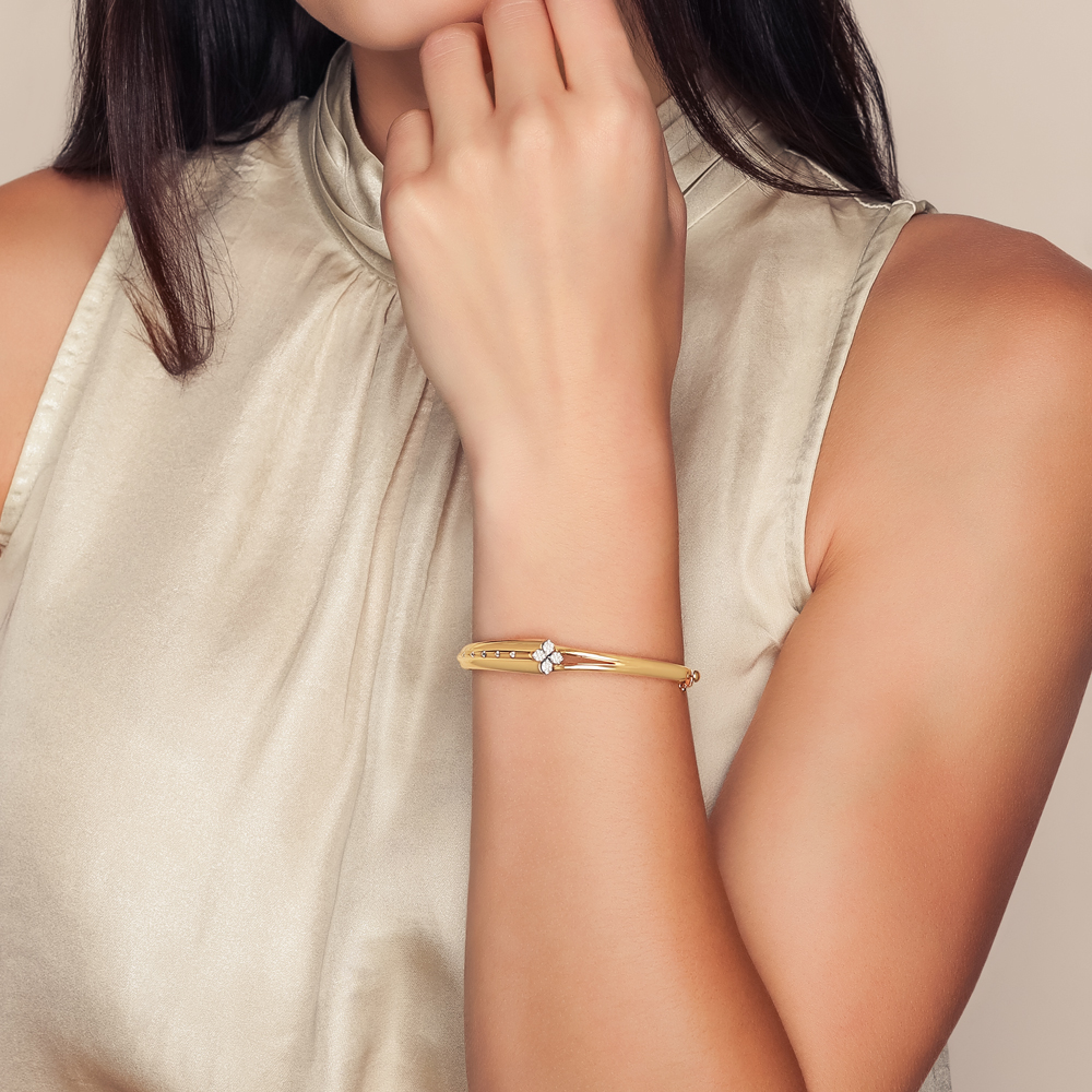 Roberto Coin Love in Verona Diamond Pavé Flower Wrap Bracelet in Two Tone, 7.5