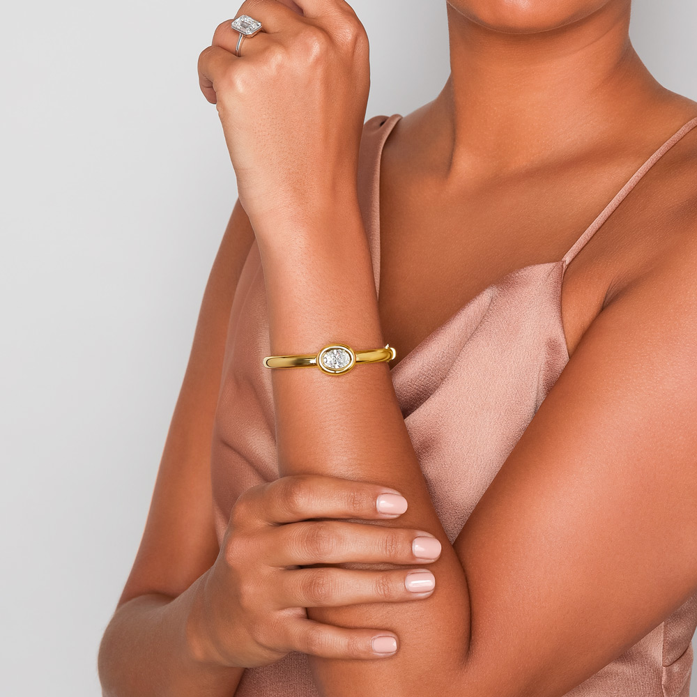 Rahaminov Bezel Set Oval Diamond Solitaire Bracelet in Yellow Gold