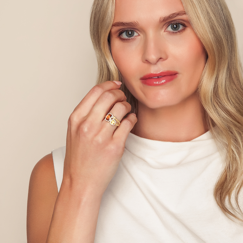 Cushion Cut Citrine & Diamond Cluster Ring in Yellow Gold