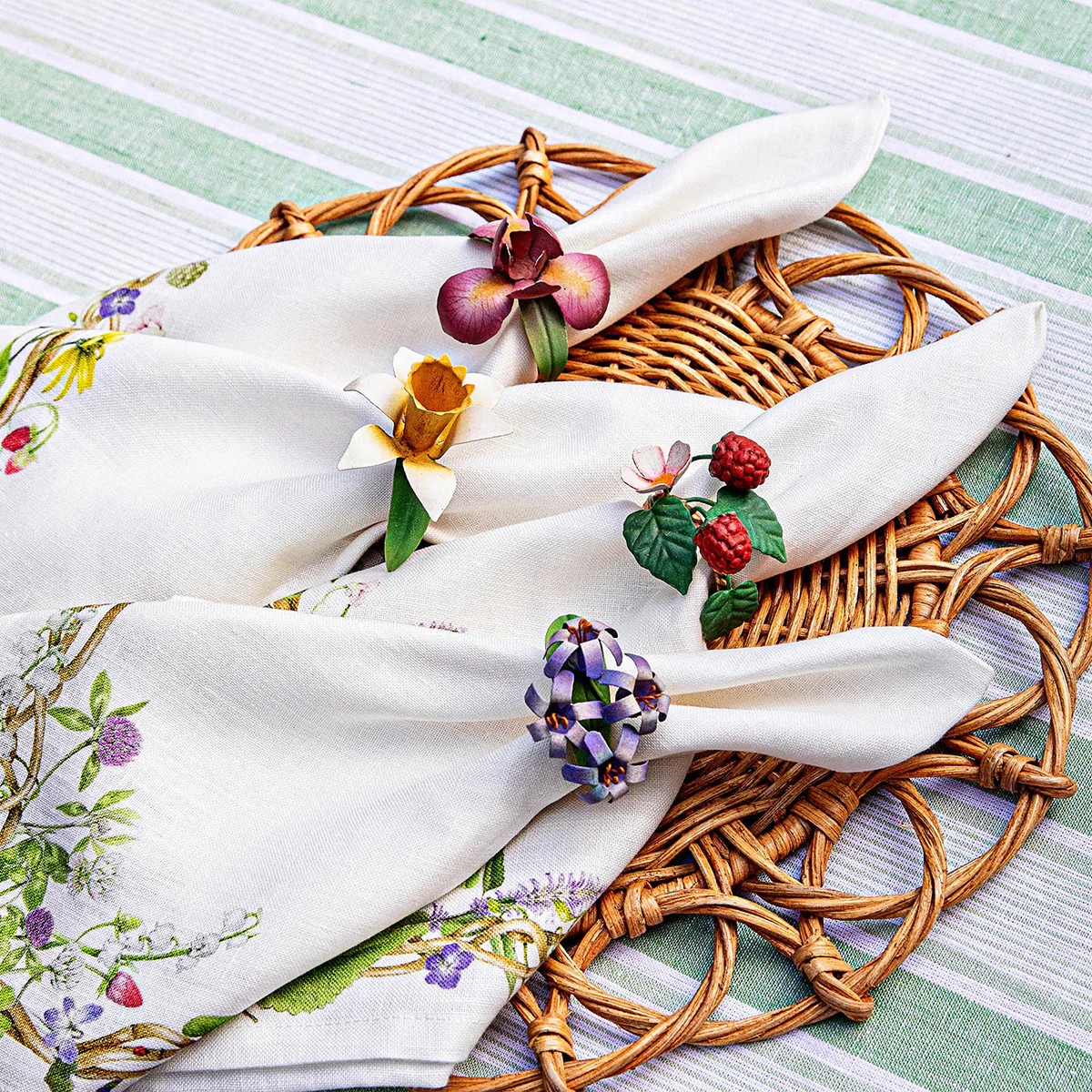 Juliska Meadow Walk Floral Set of 4 Napkin Rings, Assorted Set