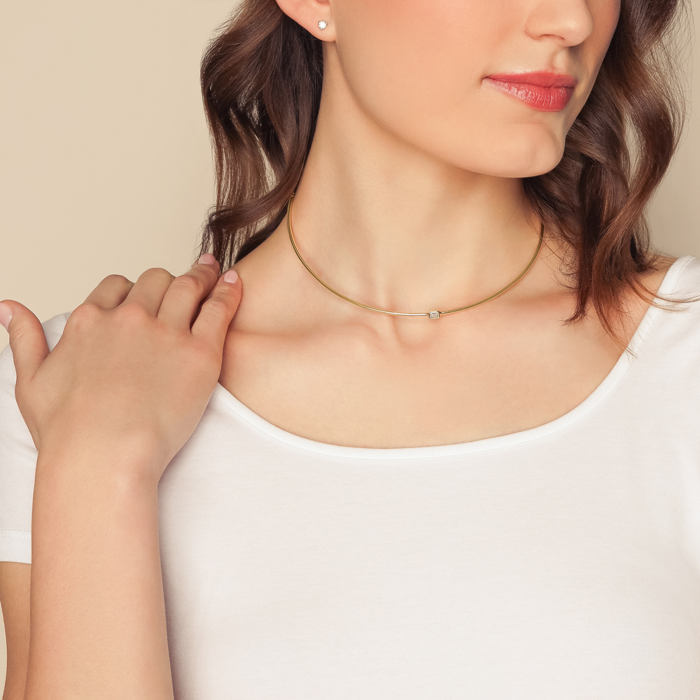 Emerald Cut Diamond Collar Necklace in Yellow Gold, 15.5