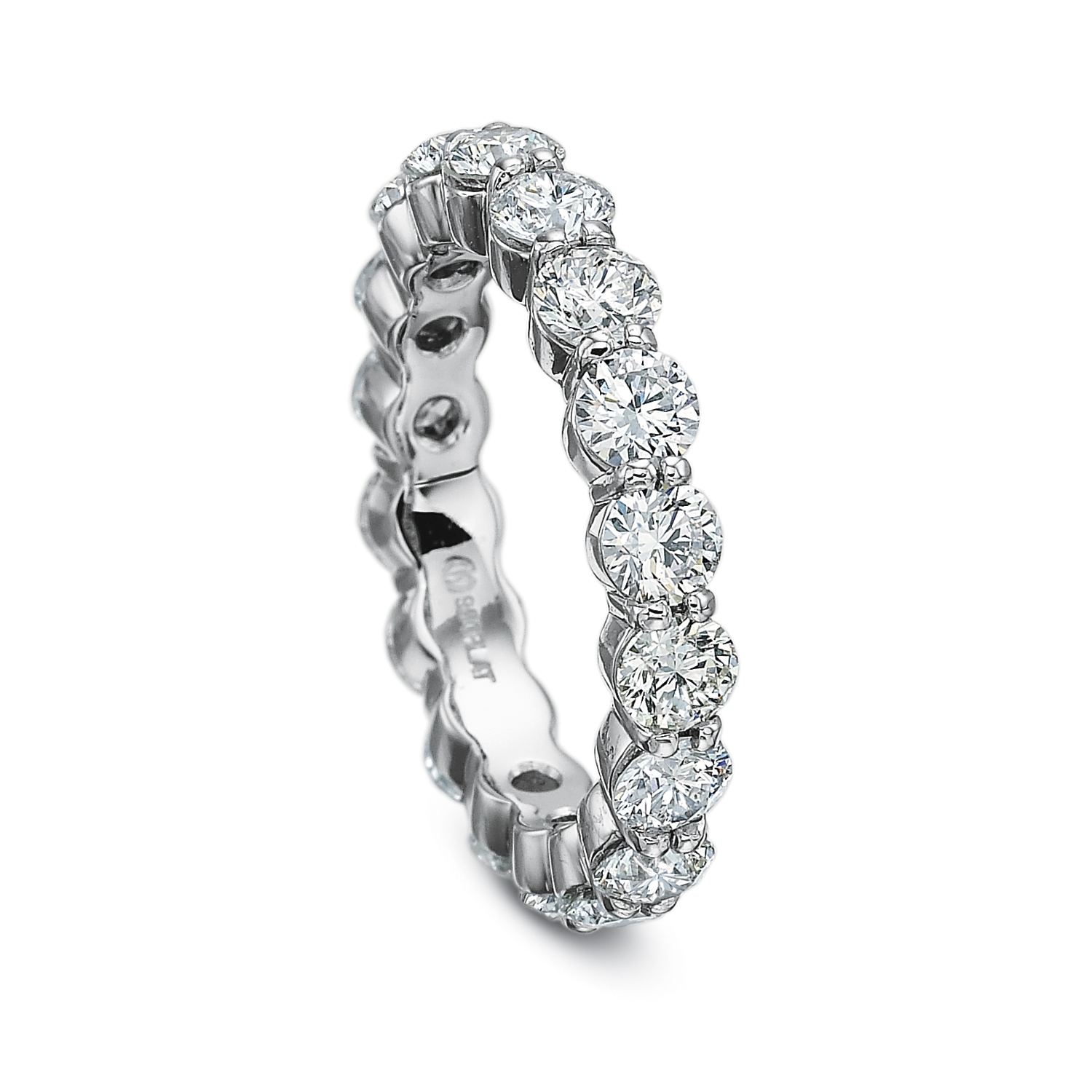 18K White Gold Shared Prong Diamond Eternity Band