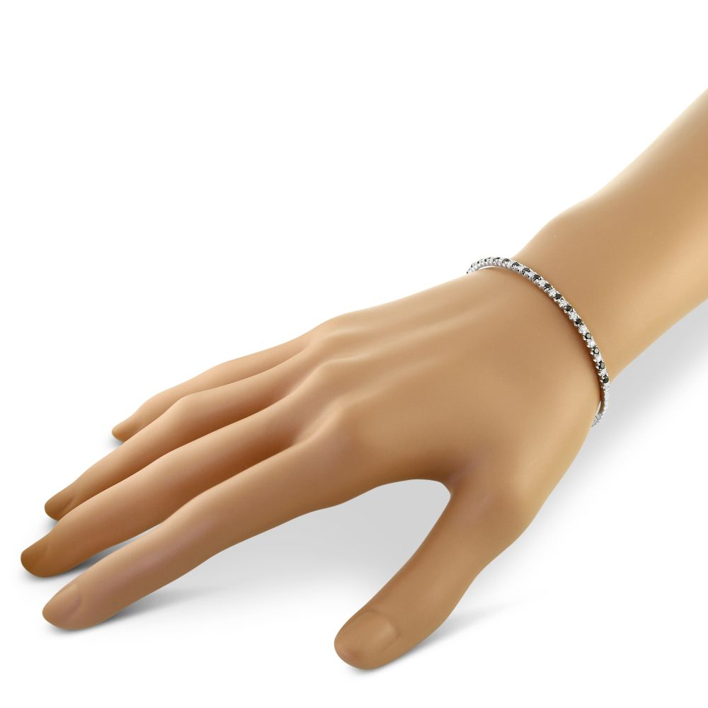 18K White Gold Black and White Diamond Cuff Bracelet