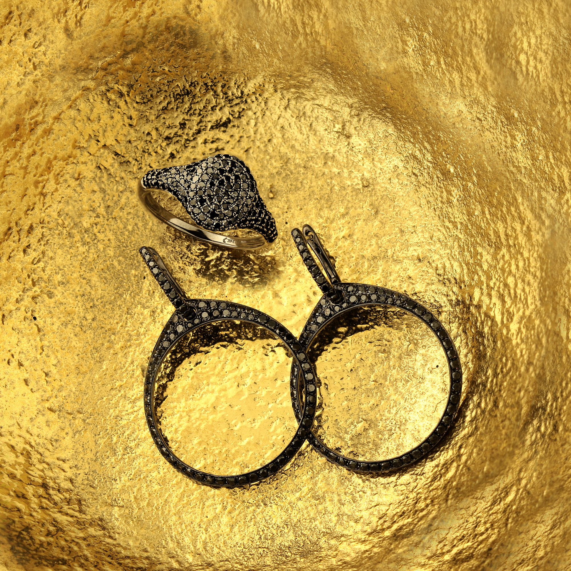 14K White Gold Black Diamond Ring