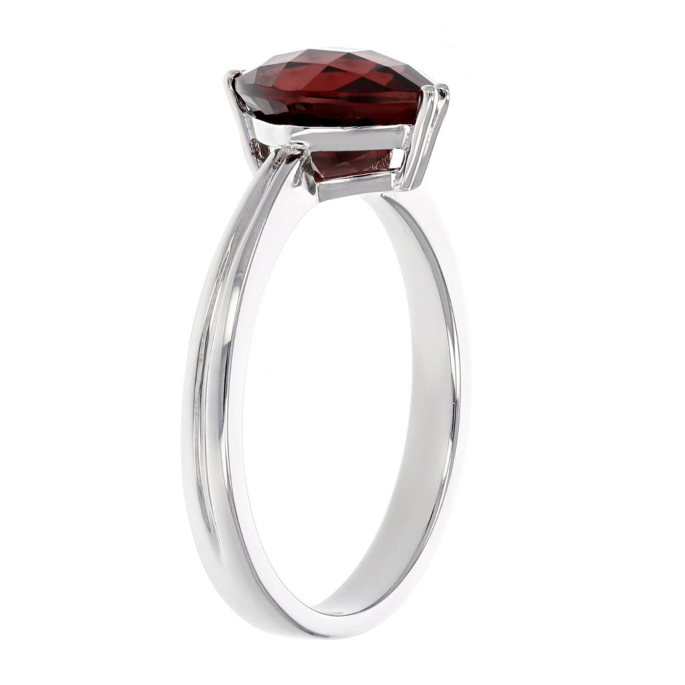14K White Gold Checkerboard Cushion Garnet Ring