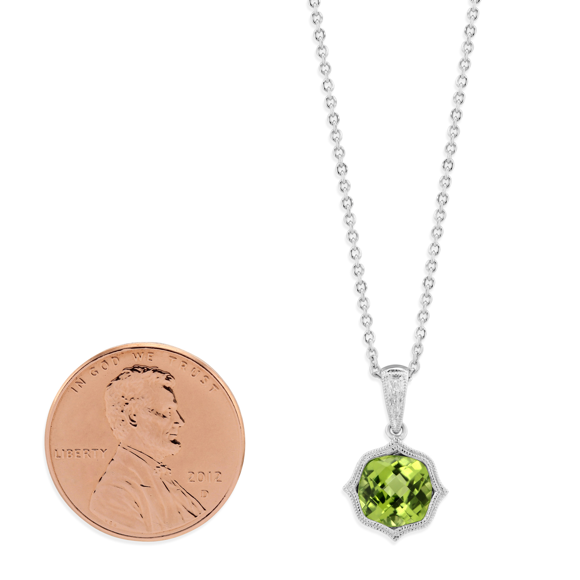 Peridot Quatrefroil Milgrain Pendant in White Gold, 18