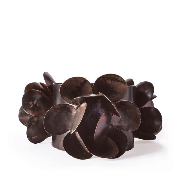 Jan Barboglio Eli Wine Coaster with 3 Iron Roses