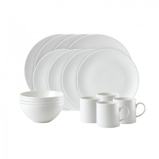 Wedgwood Gio 16 Piece Place Setting