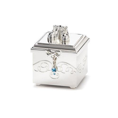 luxury newborn baby gifts